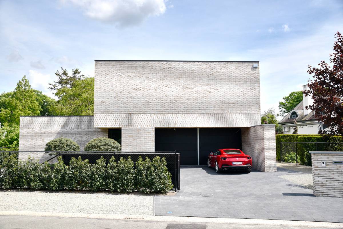 FARZUND_VODOŠTRAFIRANA_Klinker_Fasadne_Cigle_Nova_Brick-1